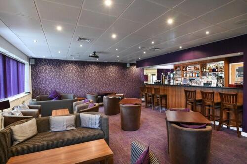 Lancaster Hotel&Spa Uxbridge Exteriér fotografie