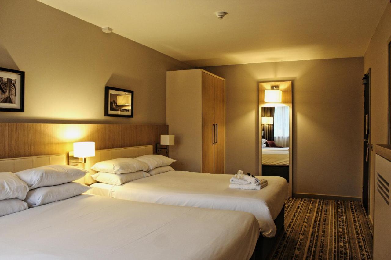 Lancaster Hotel&Spa Uxbridge Exteriér fotografie